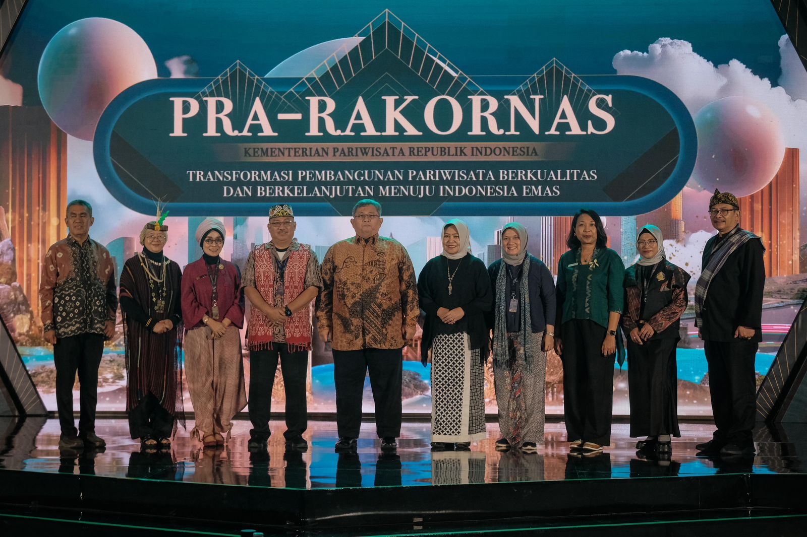 Siaran Pers: Menpar: Hasil Pra Rakornas Pariwisata 2024 Jadi Landasan Transformasi Wujudkan Indonesia Emas