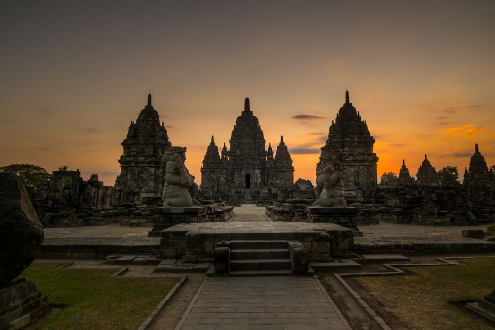 Mengembangkan Potensi Wisata dengan Storynomics Tourism di Indonesia