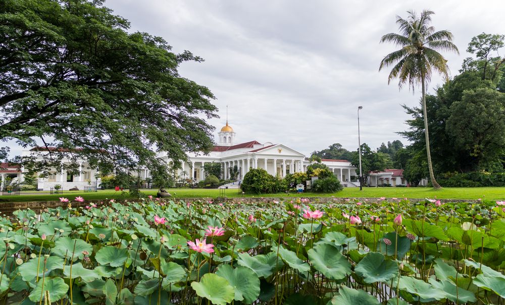 Ratusan Koleksi Lukisan Presiden Soekarno di Istana Bogor