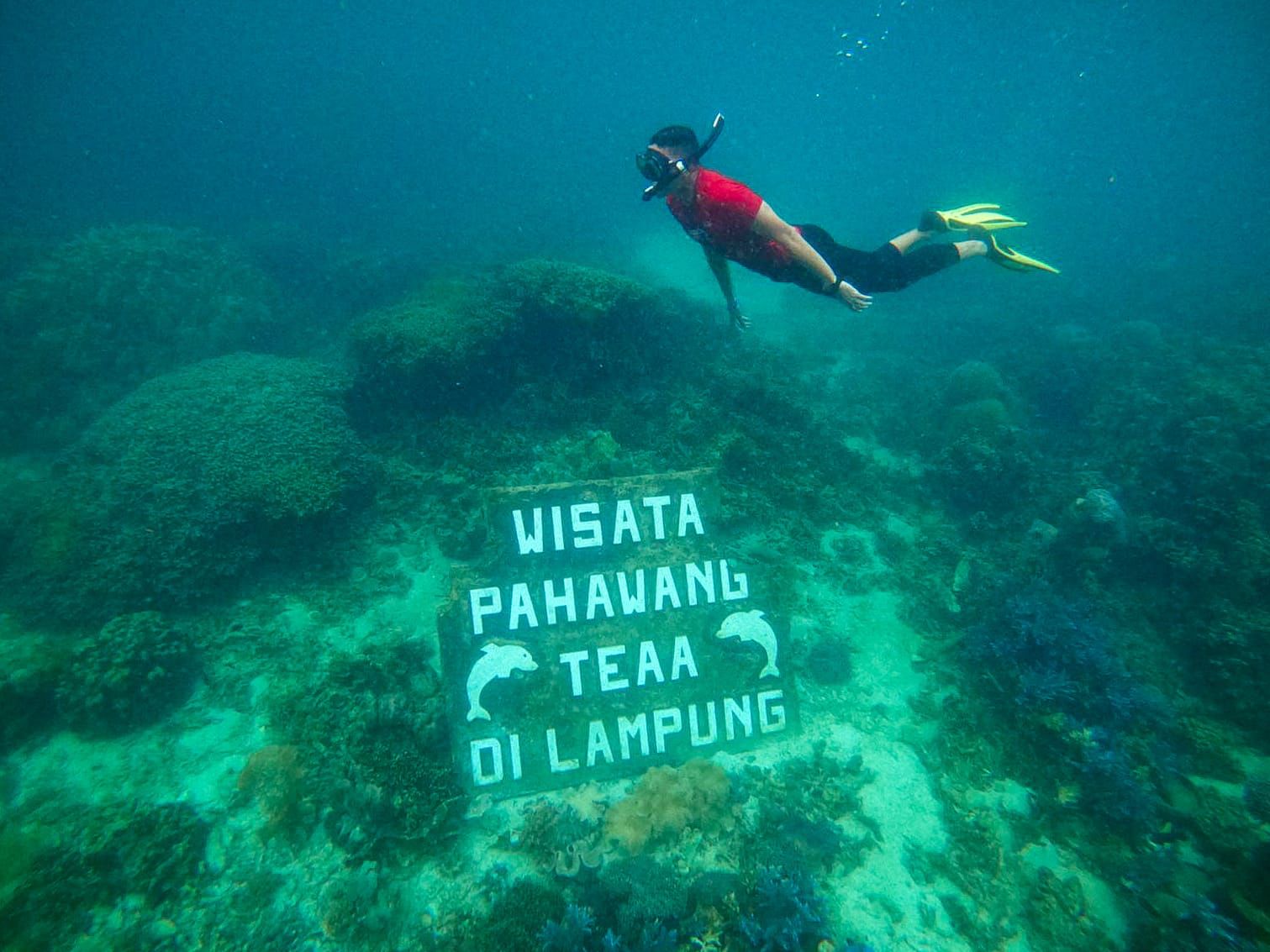 Siaran Pers : Menparekraf Minta Desa Wisata Pulau Pahawang Lampung Fokus Kembangkan Alam dan Budaya
