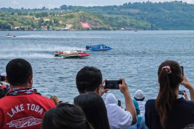 Siaran Pers: Wamenparekraf: F1 Powerboat Berikan Multiplier effect bagi Masyarakat Danau Toba