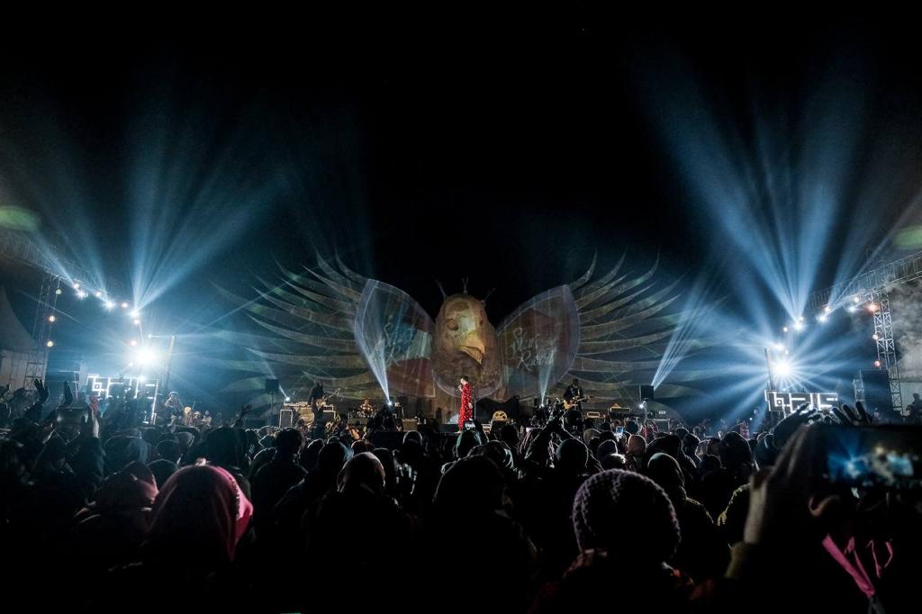 Siaran Pers: Menparekraf: Konser Coldplay Perkuat Jakarta Sebagai Destinasi MICE Terbaik di Asia
