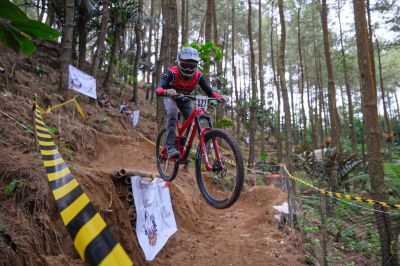 Siaran Pers: Menparekraf: BOB Downhill Competition Jadi Penggerak Perekonomian di Sekitar Borobudur