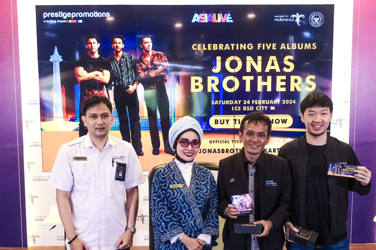 Siaran Pers: Kemenparekraf Dukung Konser "Celebrating Five Albums Jonas Brothers" Digelar di Indonesia