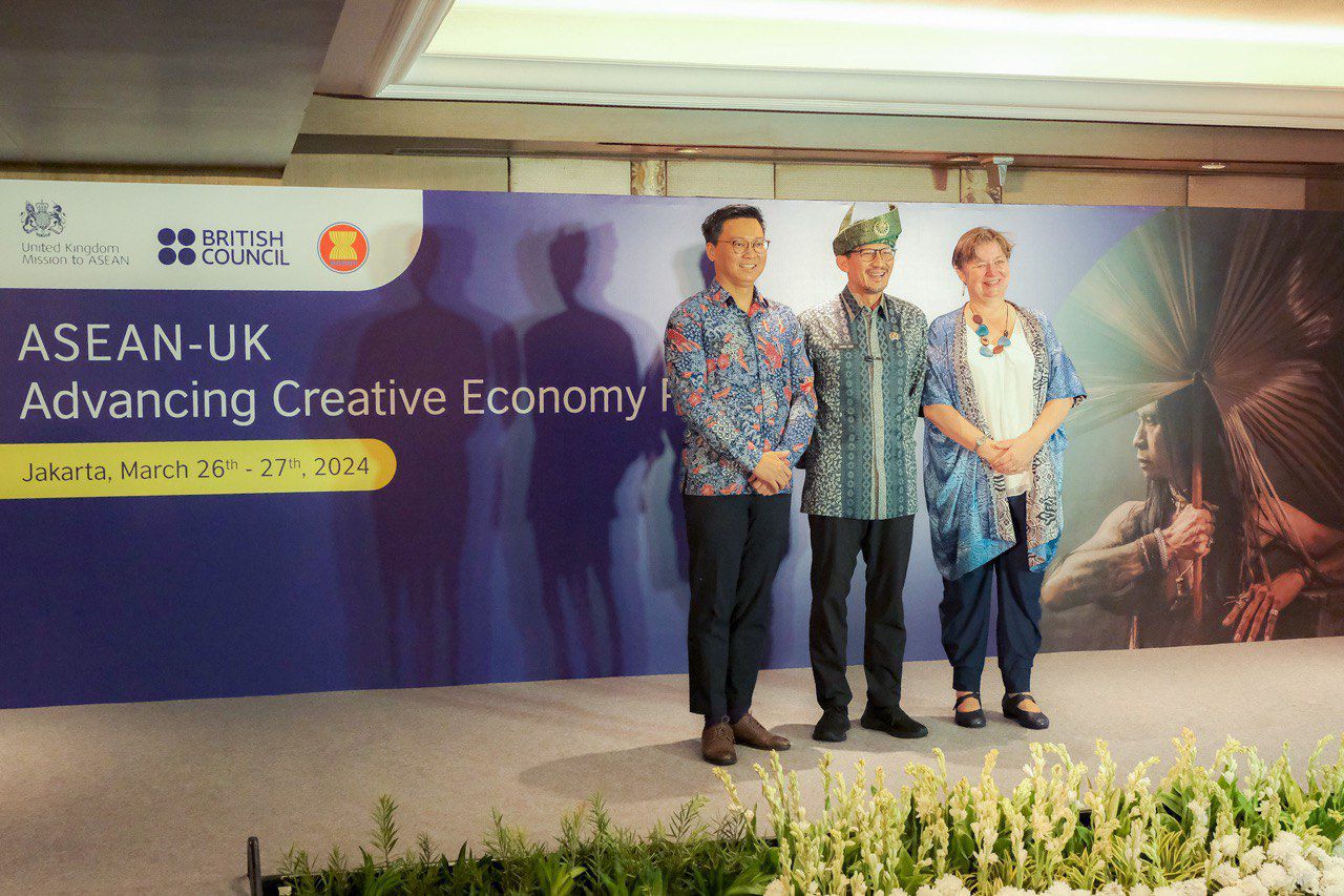 Siaran Pers: Menparekraf Sebut Ekraf Sebagai Lokomotif Kemajuan Ekonomi dalam Forum ASEAN-UK