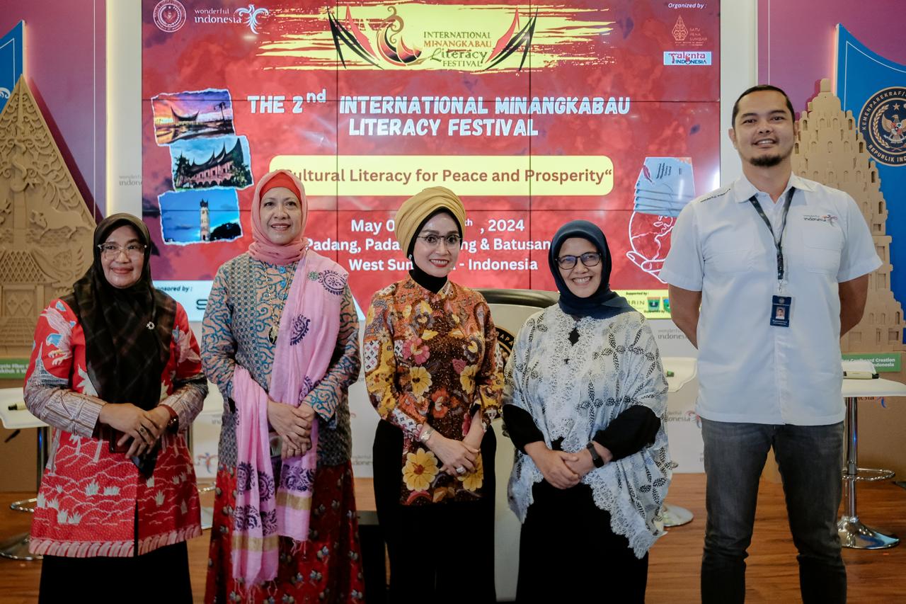 Siaran Pers:  "The 2nd International Minangkabau Literacy Festival" Siap Digelar di Tiga Kota di Sumbar