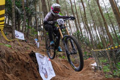 Siaran Pers: Ajang Balap Sepeda Bergengsi BOB Downhill 2024 Siap Digelar di Borobudur