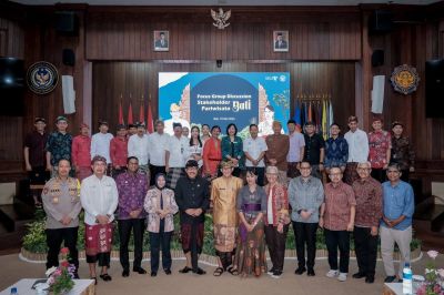 Siaran Pers: Jelang World Water Forum, Menparekraf Undang Stakeholder Pariwisata Bali Bahas Isu Pariwisata Terkini