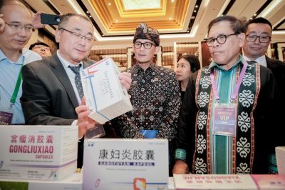 Siaran Pers: Perkuat Medical Tourism, Menparekraf Undang Industri Traditional Medicine Tiongkok Berinvestasi di Indonesia
