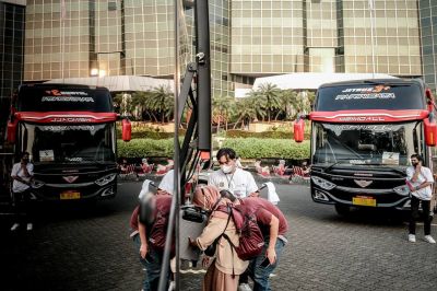 Siaran Pers: Menparekraf Imbau Pihak Sekolah Pastikan Kendaraan Study Tour dalam Kondisi Laik