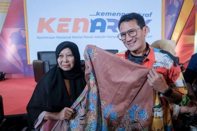 Siaran Pers: Menparekraf Fasilitasi Penguatan Kemitraan Pelaku Ekraf dengan Industri Pariwisata di Banten Melalui ‘KENAROK’